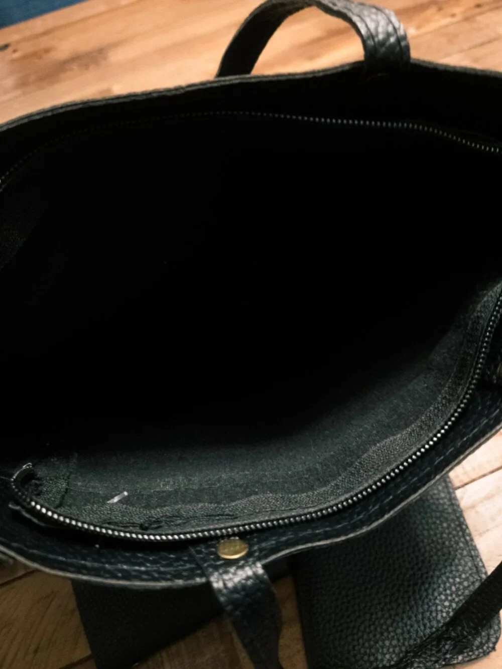 Jingpin 3pc Bag Set Black Pebbled Faux Leather Tote Matching Wallets‎